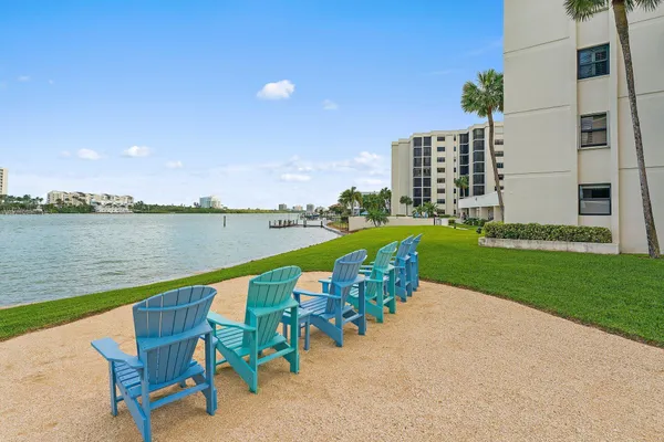 $8,000 | 19800 Sandpointe Bay Drive, Unit 101, Tequesta, FL 33469