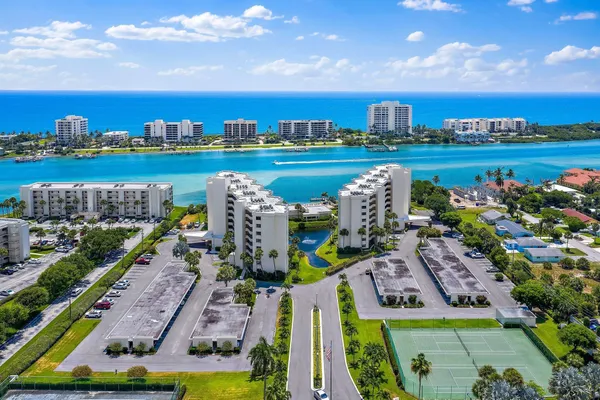 $8,000 | 19800 Sandpointe Bay Drive, Unit 101, Tequesta, FL 33469