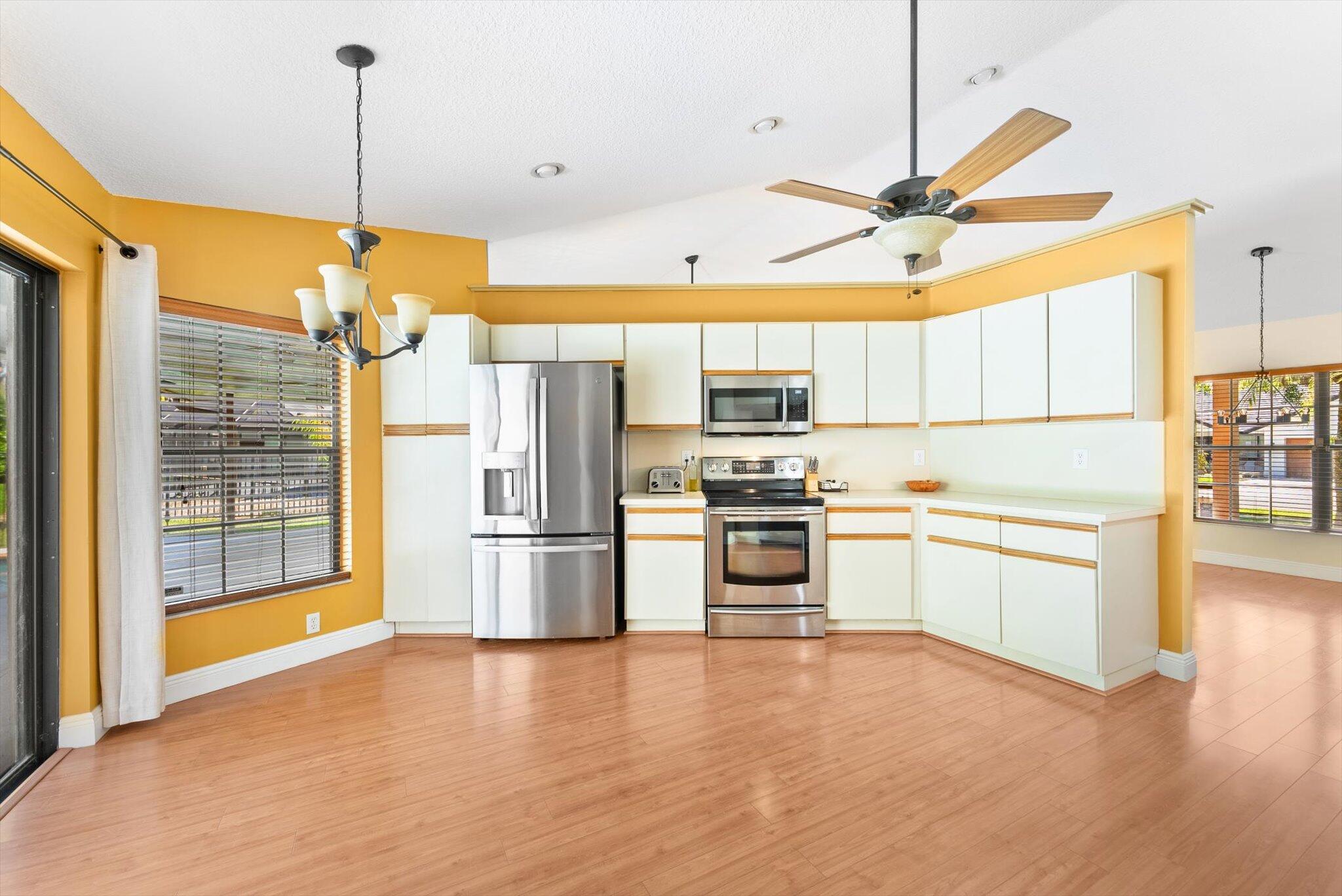 720 Culpepper Terrace Davie, FL 33325 - Photo 15 of 55 15-15