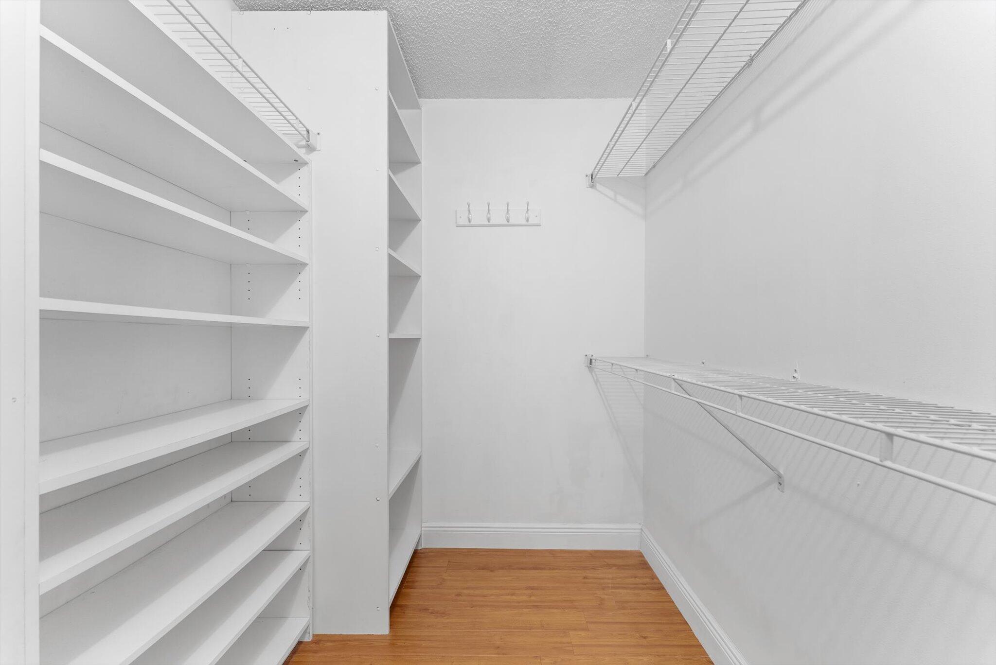 720 Culpepper Terrace Davie, FL 33325 - Photo 19 of 55 19-19