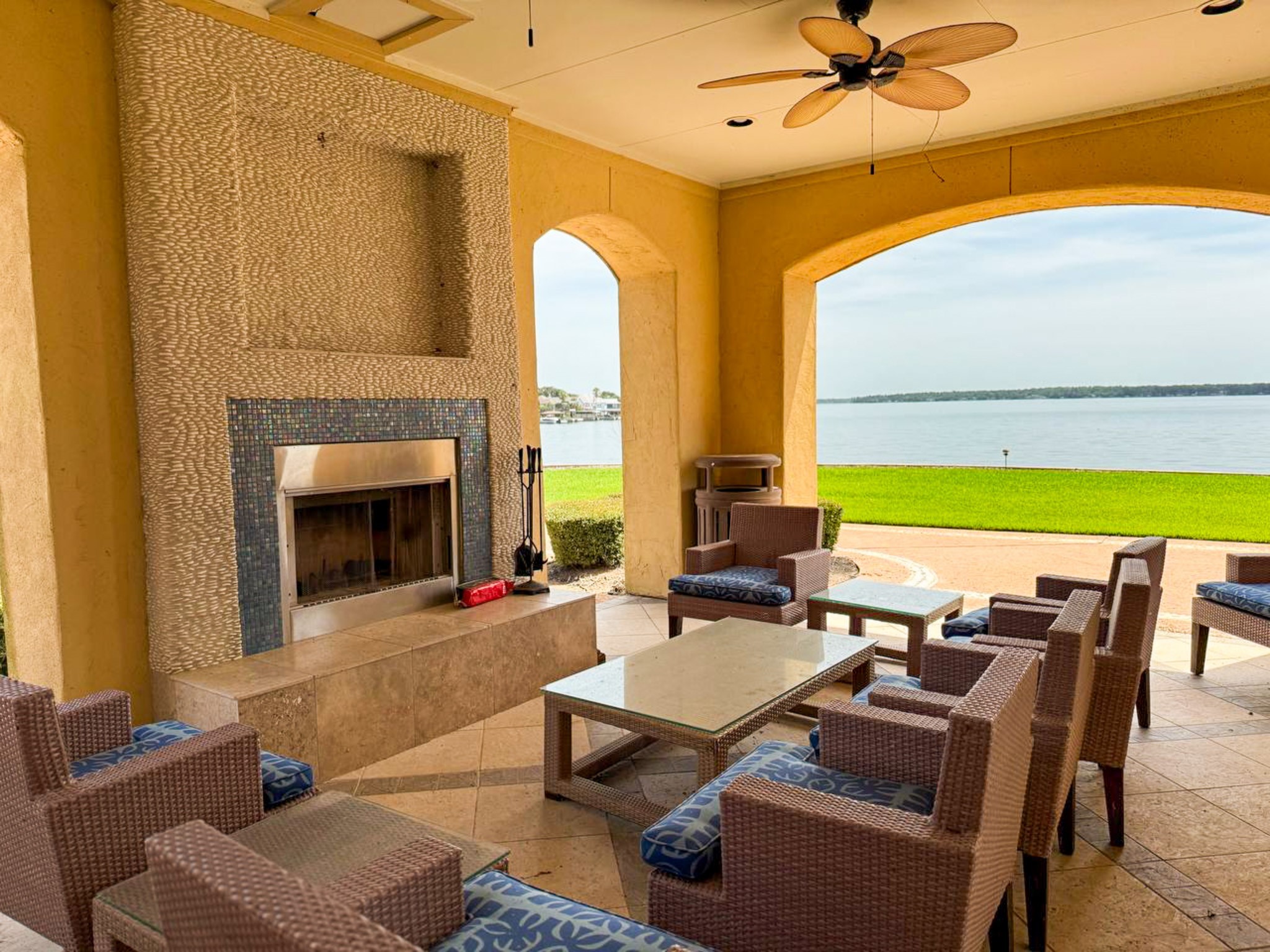 17040 West Fm 1097 Road, Unit 6103 Montgomery, TX 77356 - Photo 29 of 34 a living room with furniture and a fireplace