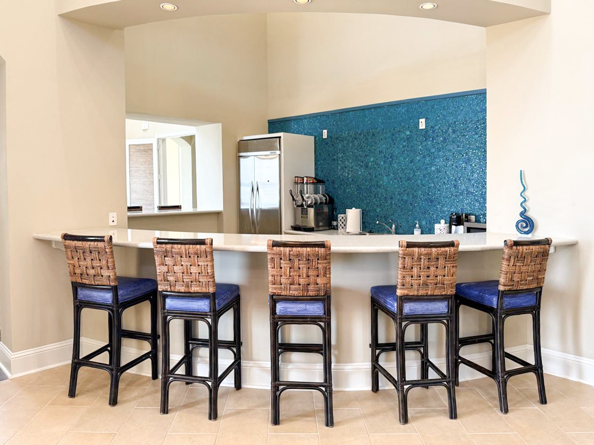 17040 West Fm 1097 Road, Unit 6103 Montgomery, TX 77356 - Photo 31 of 34 a view of a dining room with furniture