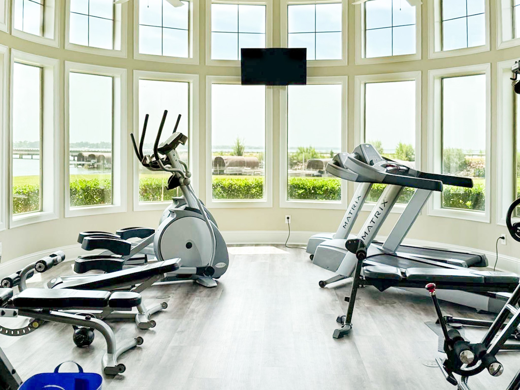 17040 West Fm 1097 Road, Unit 6103 Montgomery, TX 77356 - Photo 32 of 34 a view of a workspace with a window