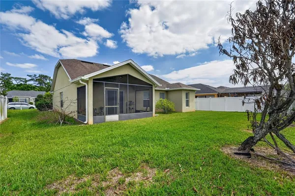 $300,000 | 2523 Bobby Lee Lane, St. Cloud, FL 34772