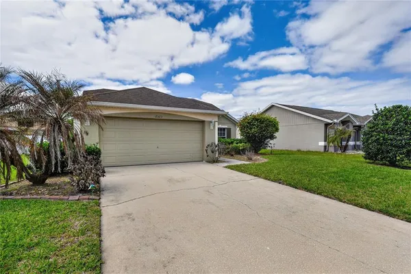 $300,000 | 2523 Bobby Lee Lane, St. Cloud, FL 34772