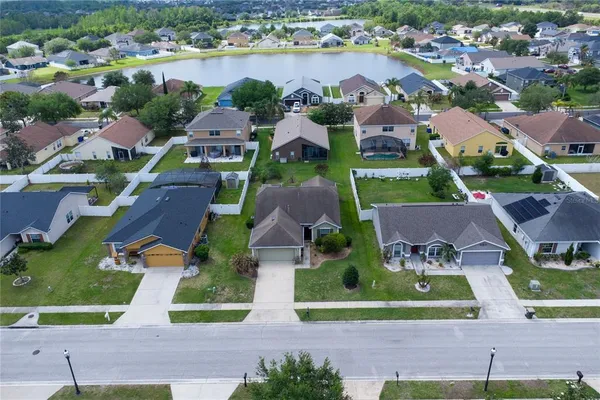 $300,000 | 2523 Bobby Lee Lane, St. Cloud, FL 34772