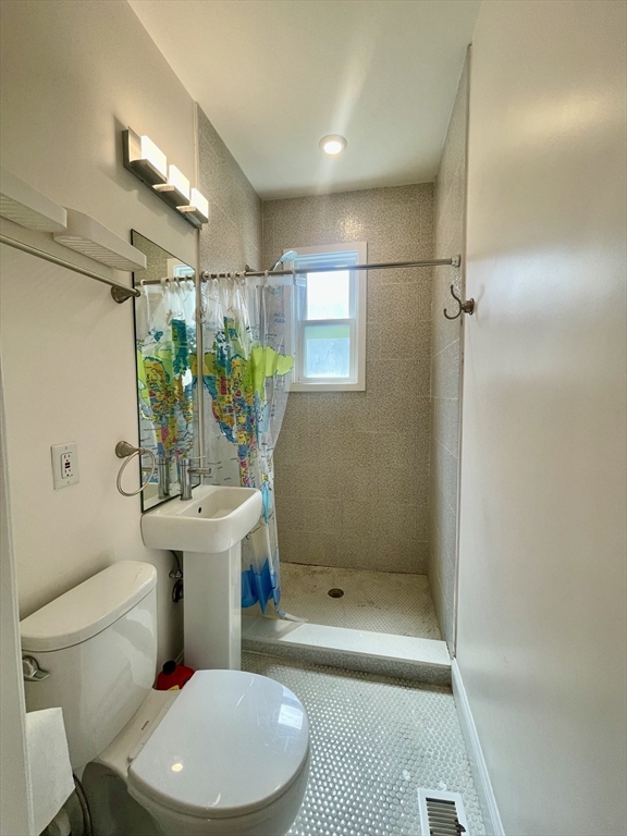 35 Line Street, Unit 1 Cambridge, MA 02138 - Photo 10 of 19