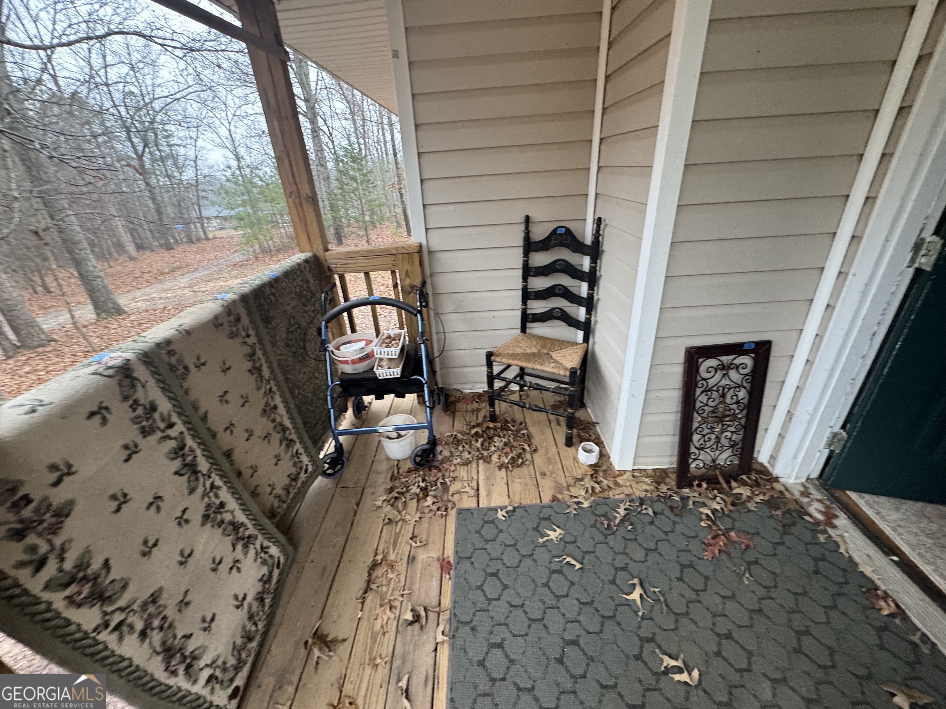 211 Castleman Road Carrollton, GA 30116 - Photo 3 of 16