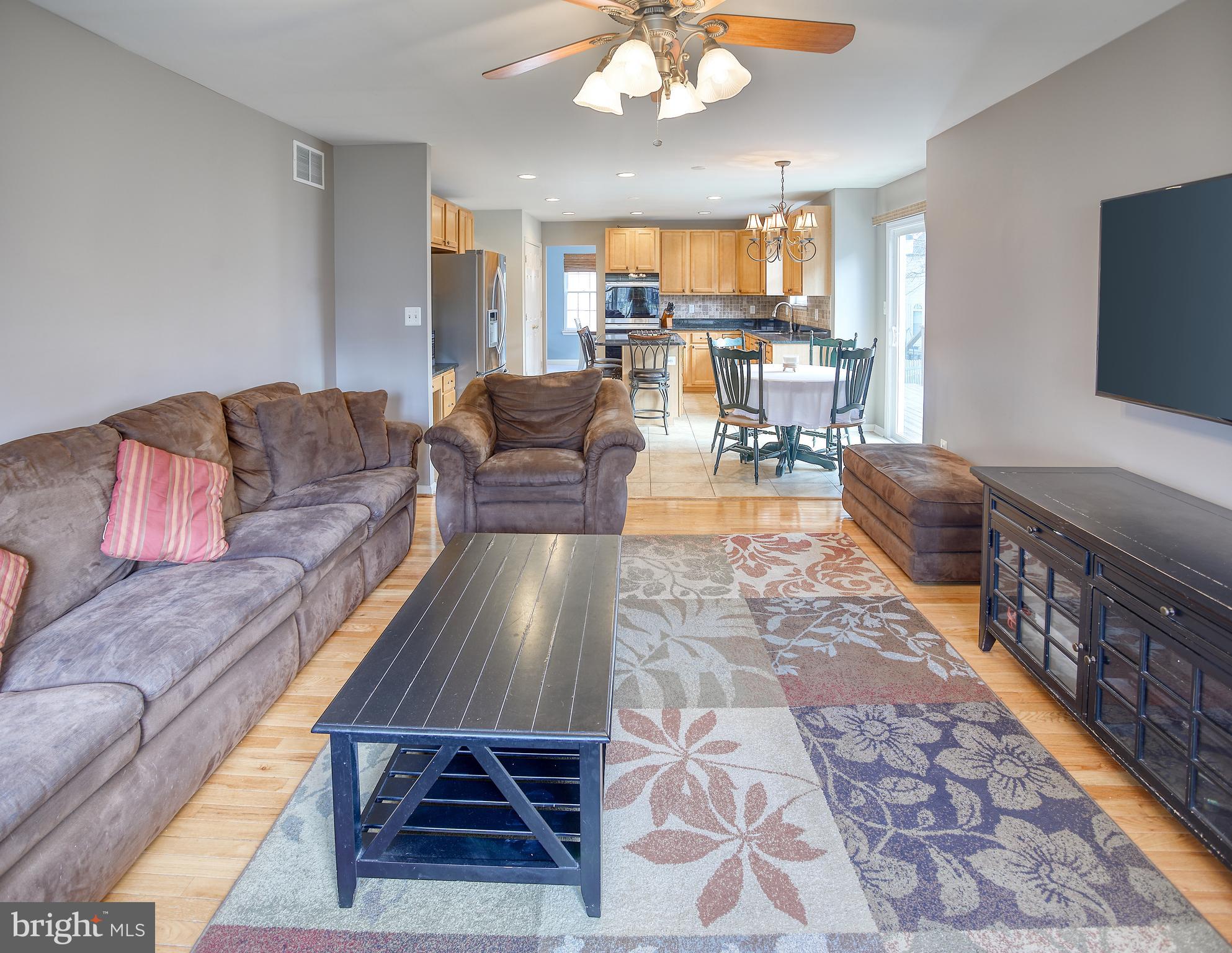 36 Broadbridge Road Baltimore, MD 21237 - Photo 13 of 41