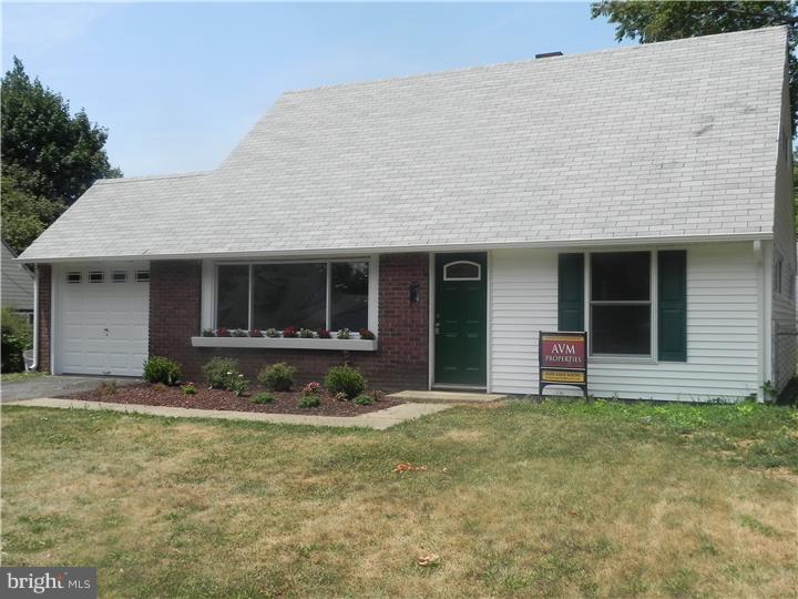 27 Larkspur Road Levittown, PA 19056 - Photo 1 of 11 Exterior Front