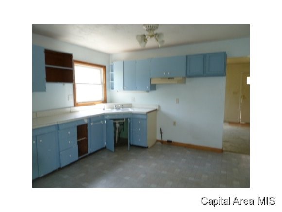 3570 Betzer Avenue Decatur, IL 62526 - Photo 4 of 14 Gallery Image 4