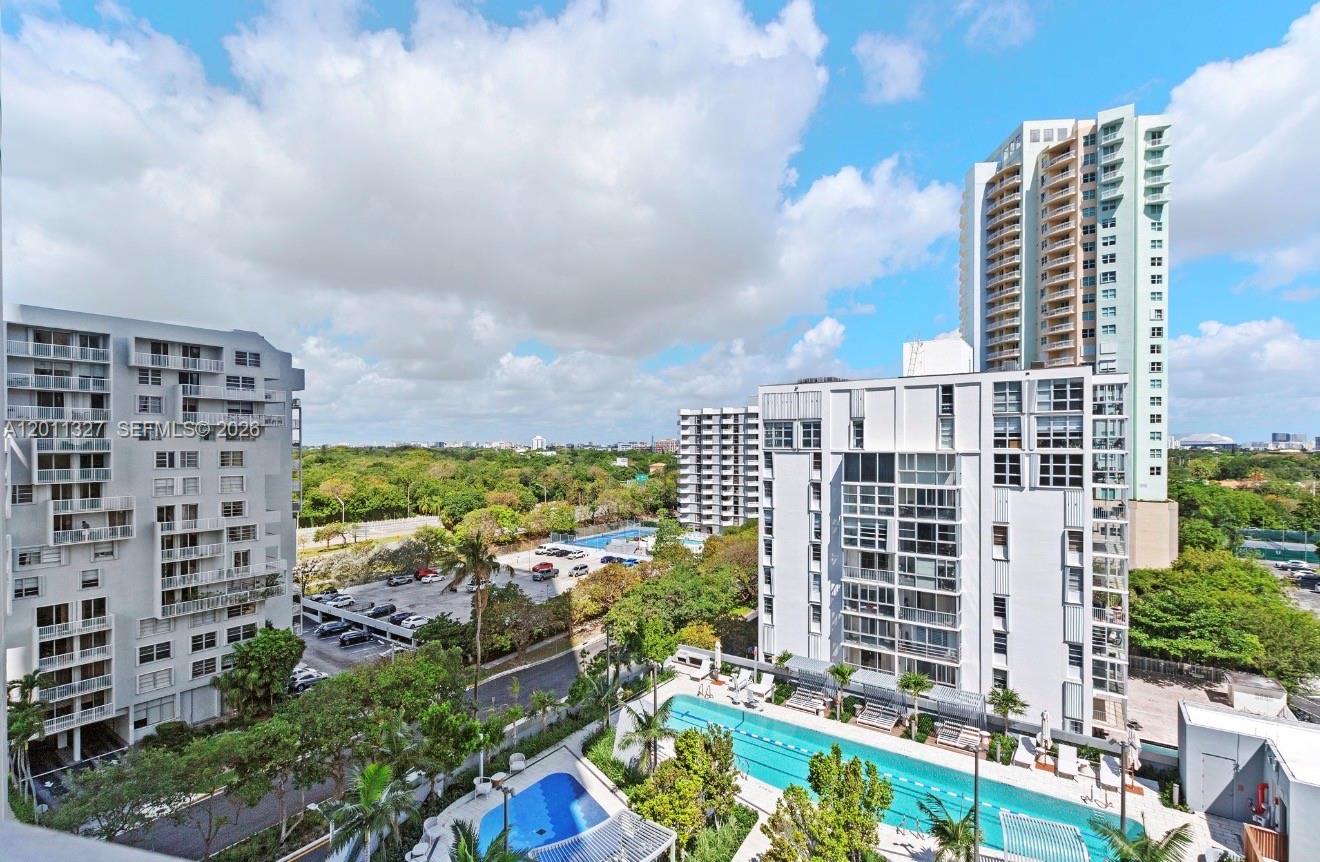 175 Southeast 25th Road, Unit 704 Miami, FL 33129 - Photo 19 of 29