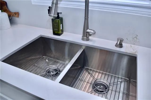 $299,900 | 213 Hamilton Drive, Pineville, LA 71360