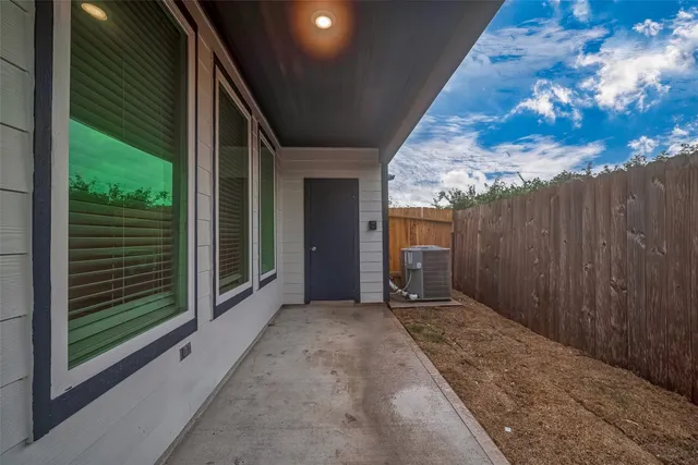 $2,300 | 13420 Sombrero Cay Drive, Houston, TX 77047