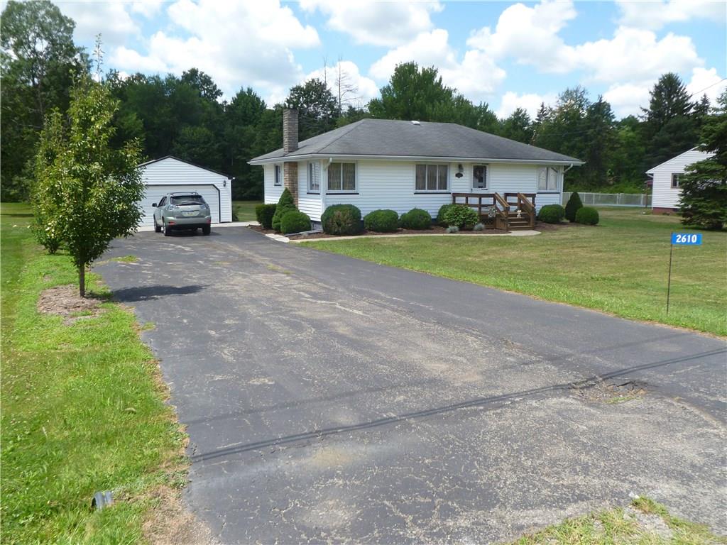 2610 Ridgewood Court New Castle, PA 16101 - Photo 2 of 21 Gallery Image 2