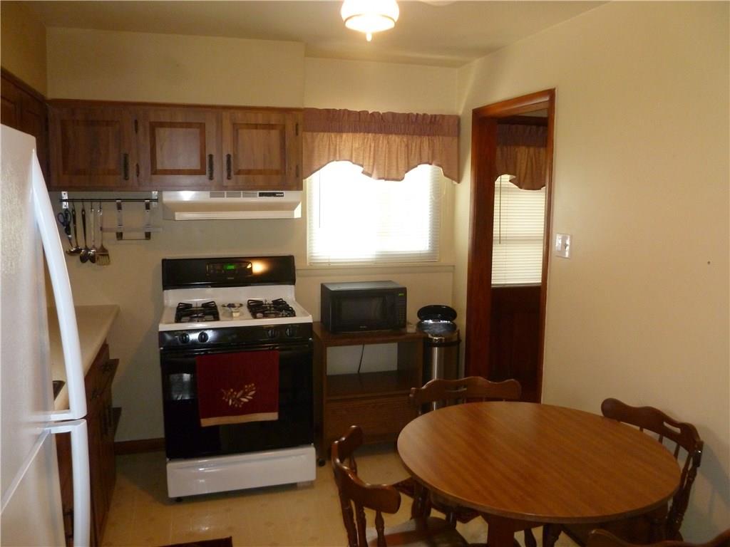 2610 Ridgewood Court New Castle, PA 16101 - Photo 19 of 21 Gallery Image 19