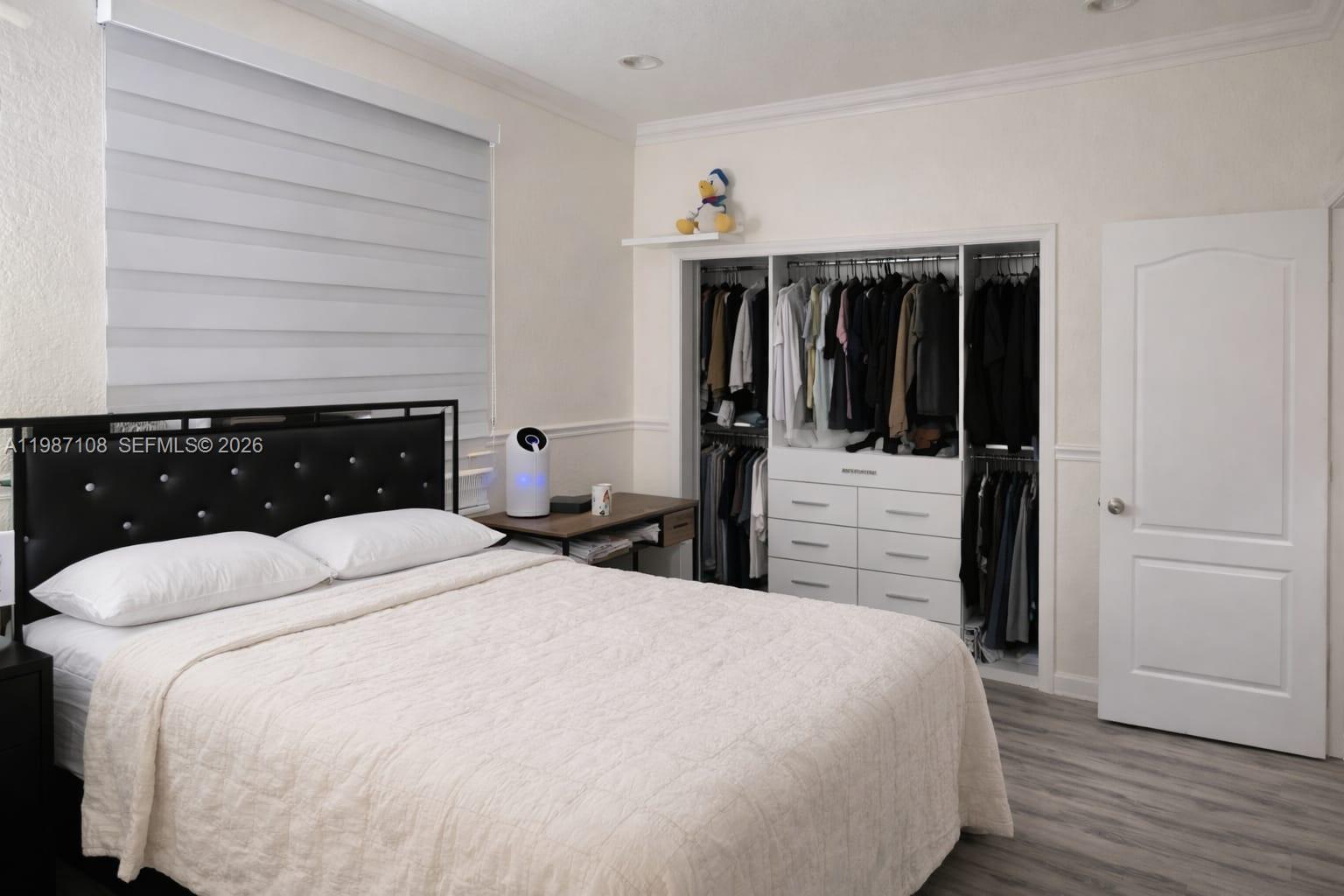 4128 Southwest 156th Court Miami, FL 33185 - Photo 7 of 22 Photo 7