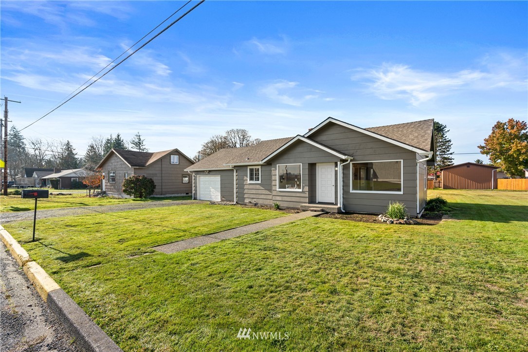 471 Southwest 16th Street Chehalis, WA 98532 - Photo 2 of 18 Gallery Image 2