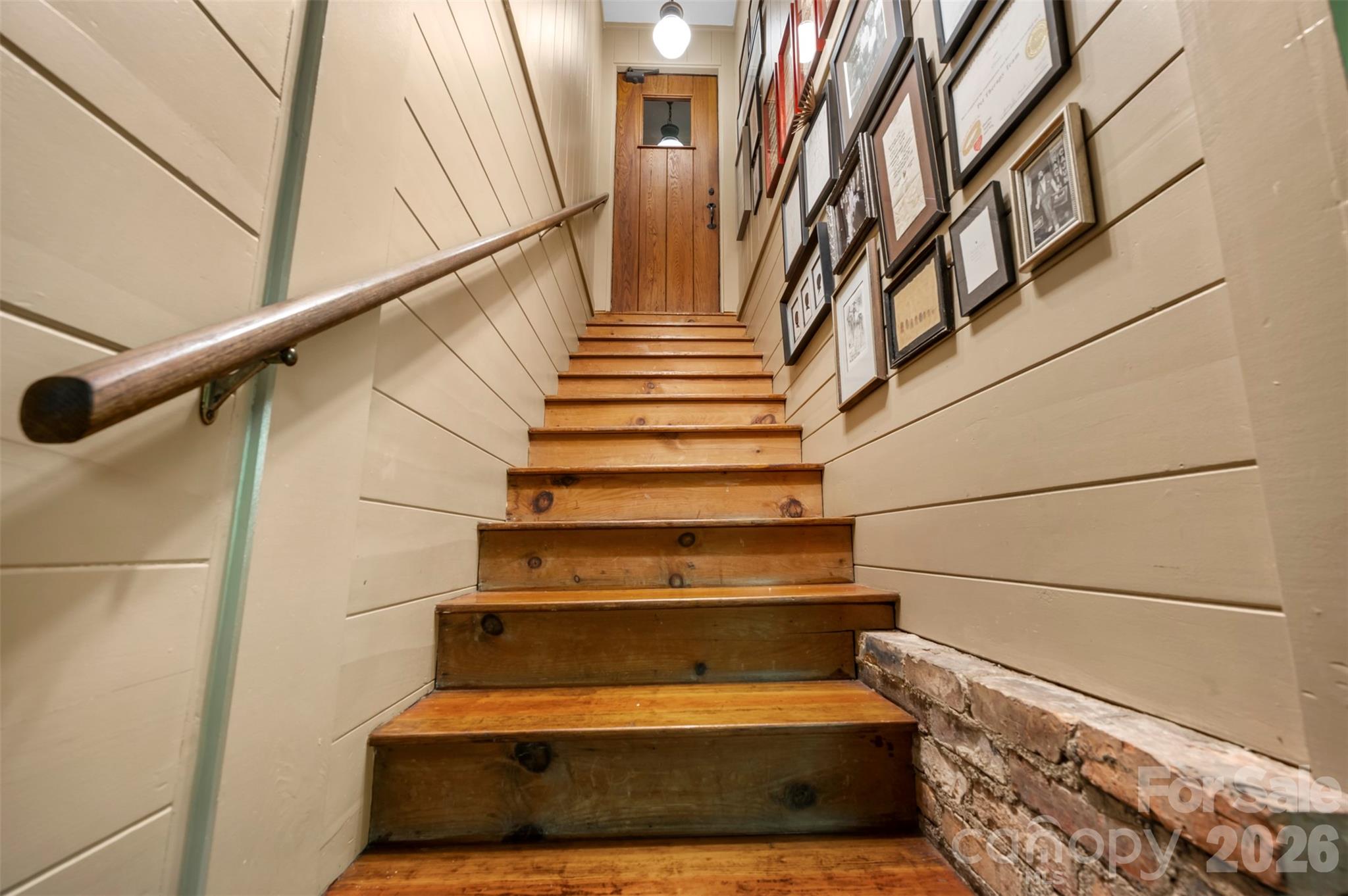 484 Sourwood Ridge Road Tryon, NC 28782 - Photo 21 of 34 a view of entryway