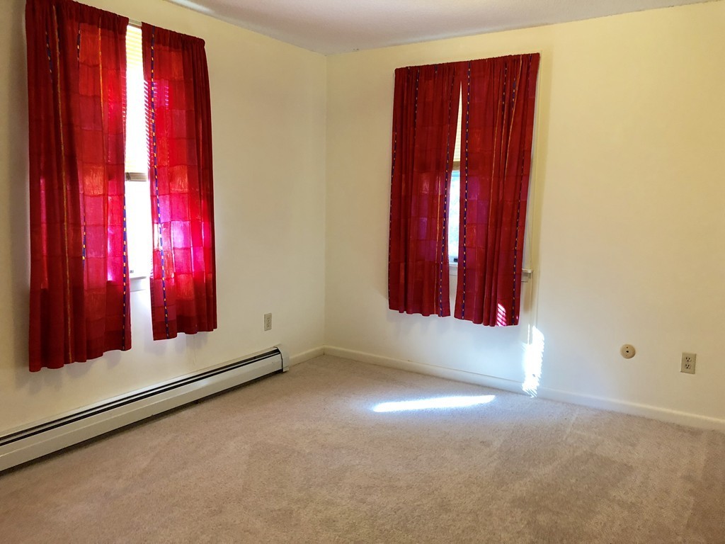 194 Amherst Road Pelham, MA 01002 - Photo 10 of 20