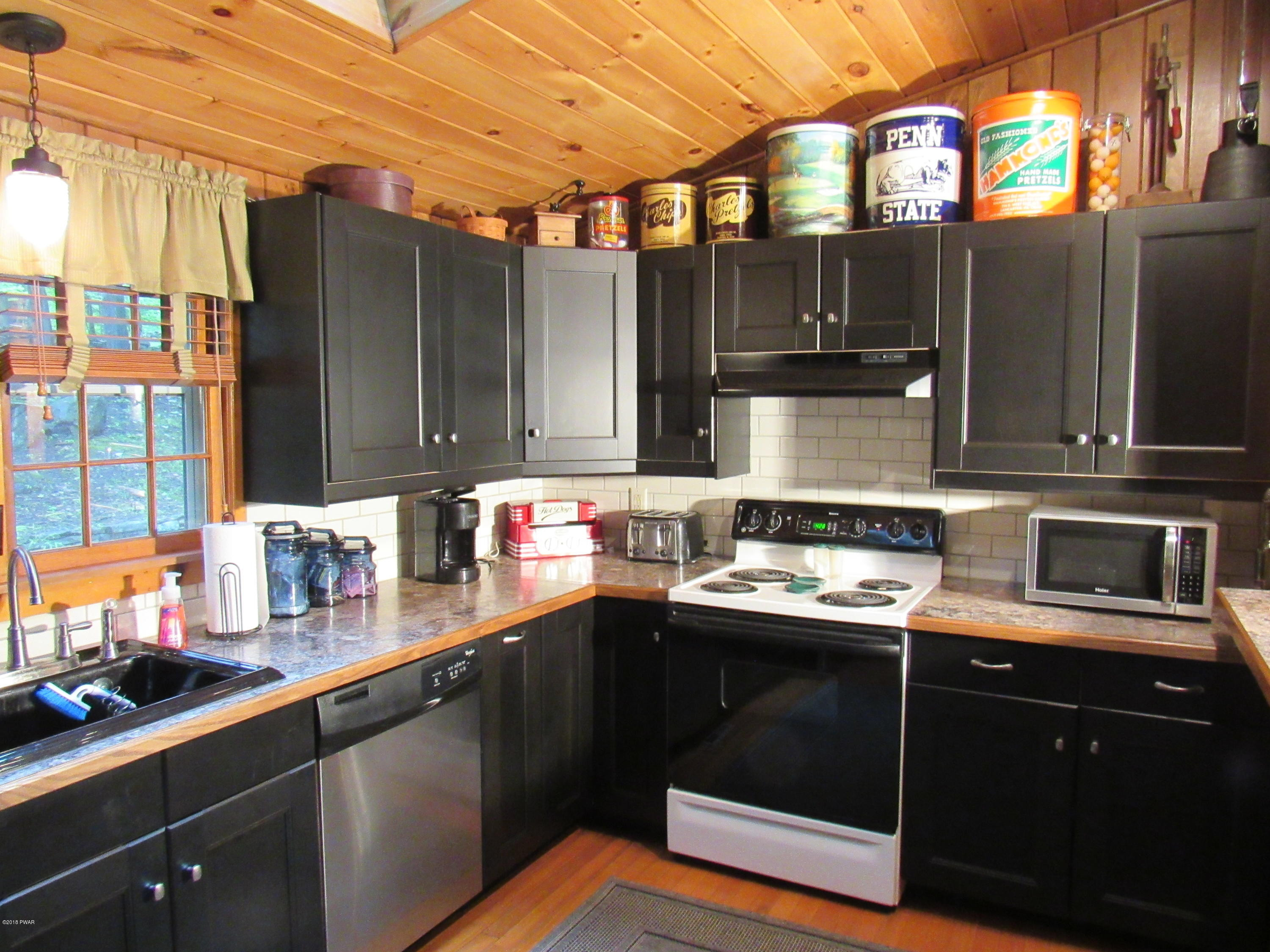 16 Deerfoot Road Lake Ariel, PA 18436 - Photo 12 of 59