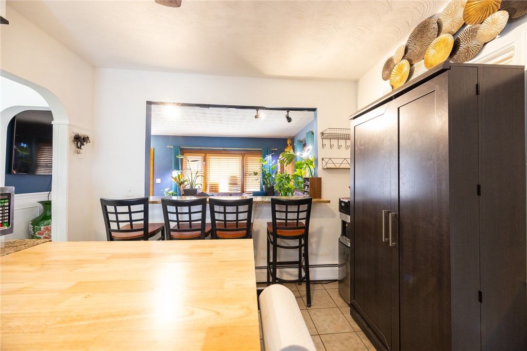 18 Ridgeway Avenue Providence, RI 02909 - Photo 15 of 39