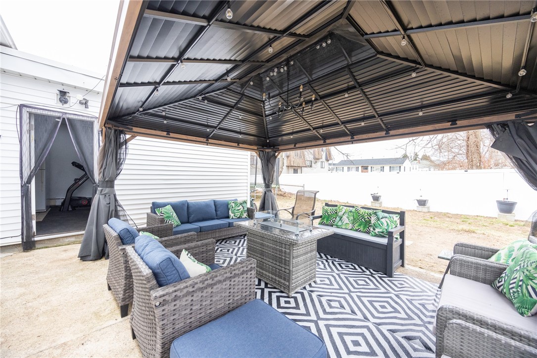 18 Ridgeway Avenue Providence, RI 02909 - Photo 34 of 39
