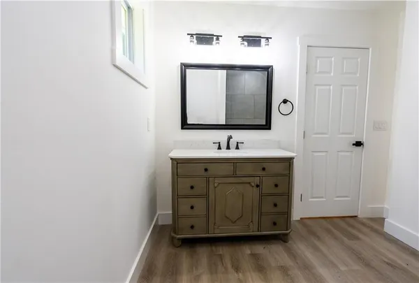 $1,299 | 3822 Bakers Ferry Road Southwest, Unit B, Atlanta, GA 30331