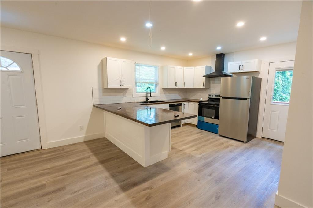 3822 Bakers Ferry Road Southwest, Unit B Atlanta, GA 30331 - Photo 17 of 27