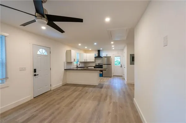 $1,299 | 3822 Bakers Ferry Road Southwest, Unit B, Atlanta, GA 30331