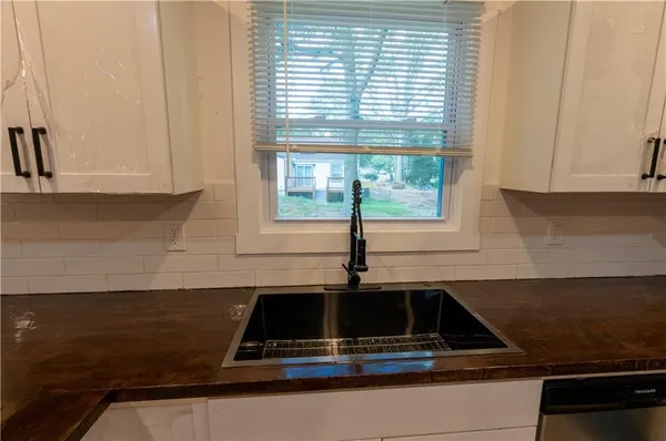 $1,299 | 3822 Bakers Ferry Road Southwest, Unit B, Atlanta, GA 30331