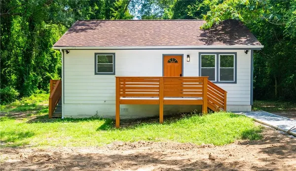 $1,299 | 3822 Bakers Ferry Road Southwest, Unit B, Atlanta, GA 30331