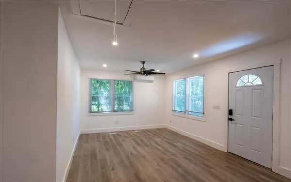 $1,299 | 3822 Bakers Ferry Road Southwest, Unit B, Atlanta, GA 30331