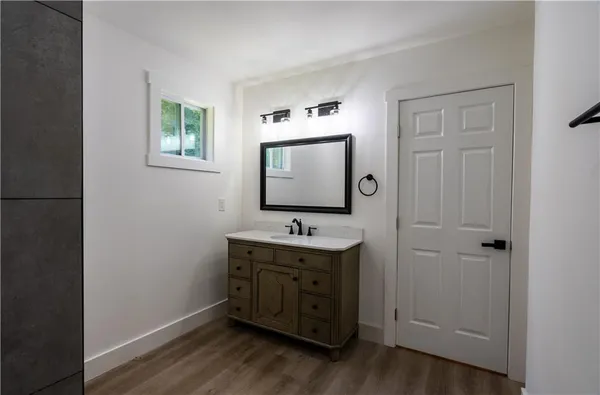 $1,299 | 3822 Bakers Ferry Road Southwest, Unit B, Atlanta, GA 30331