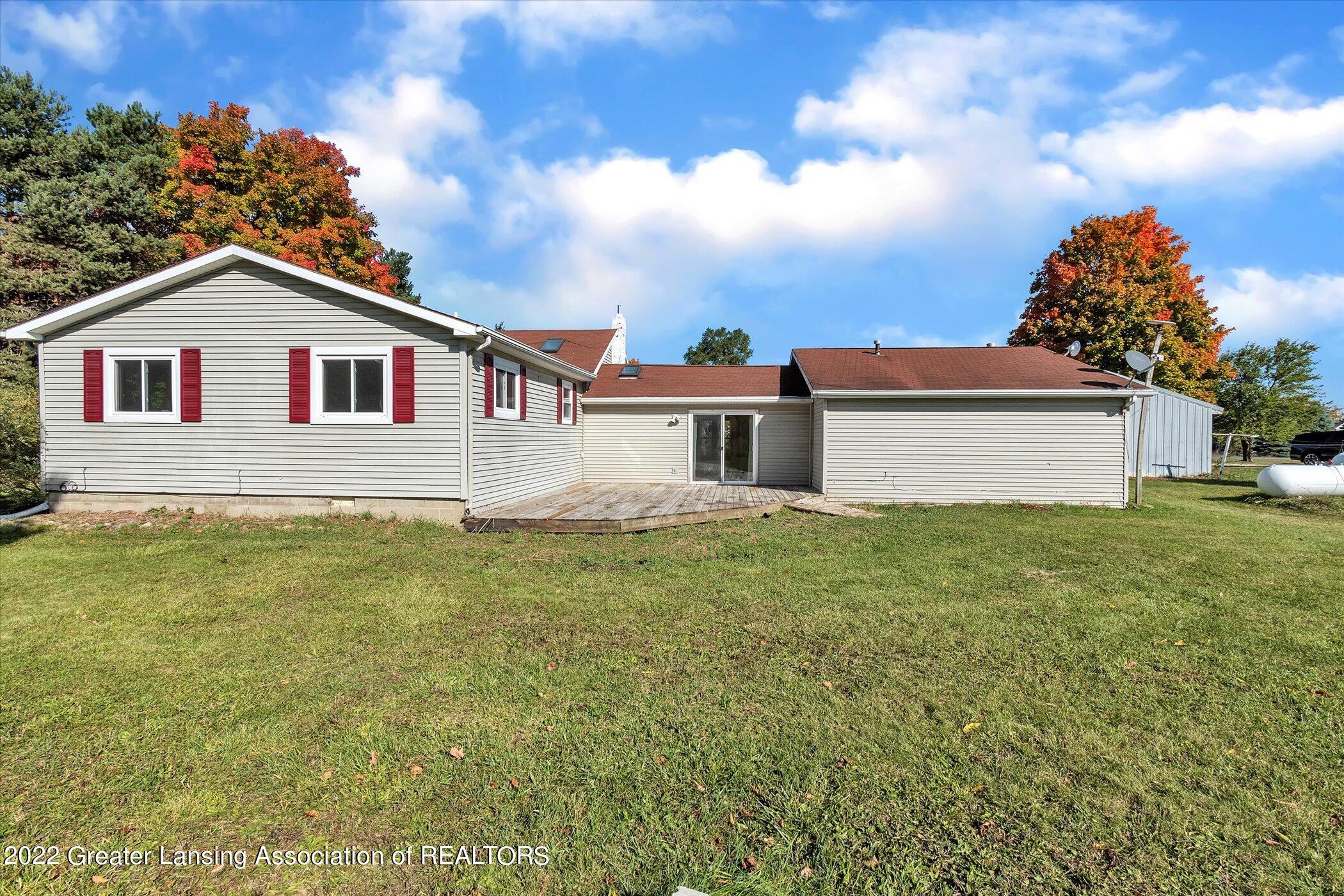 1894 East Colony Road St. Johns, MI 48879 - Photo 36 of 38 39-1894-East-Colony-Road-WindowStill-Rea