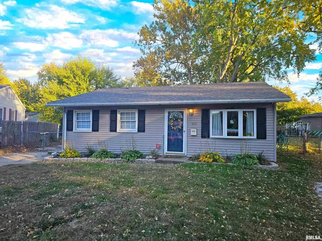 $95,500 | 1612 Koch Street, Pekin, IL 61554