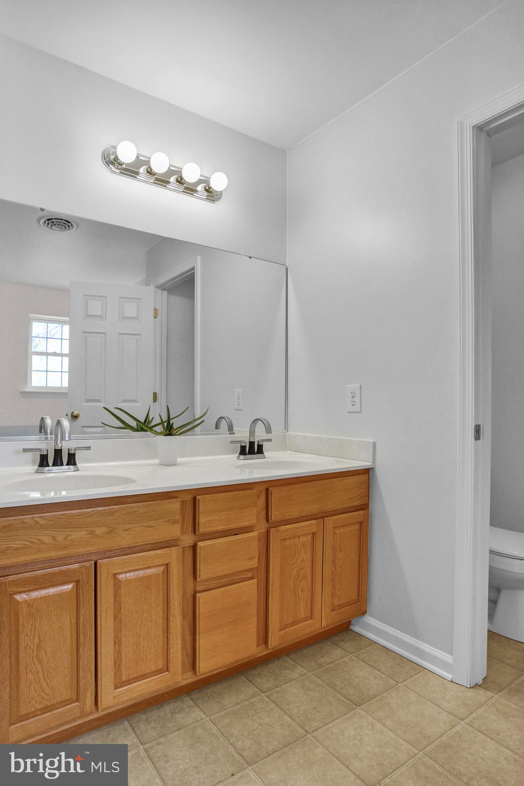807 Egypt Road Phoenixville, PA 19460 - Photo 31 of 42 Gallery Image 31