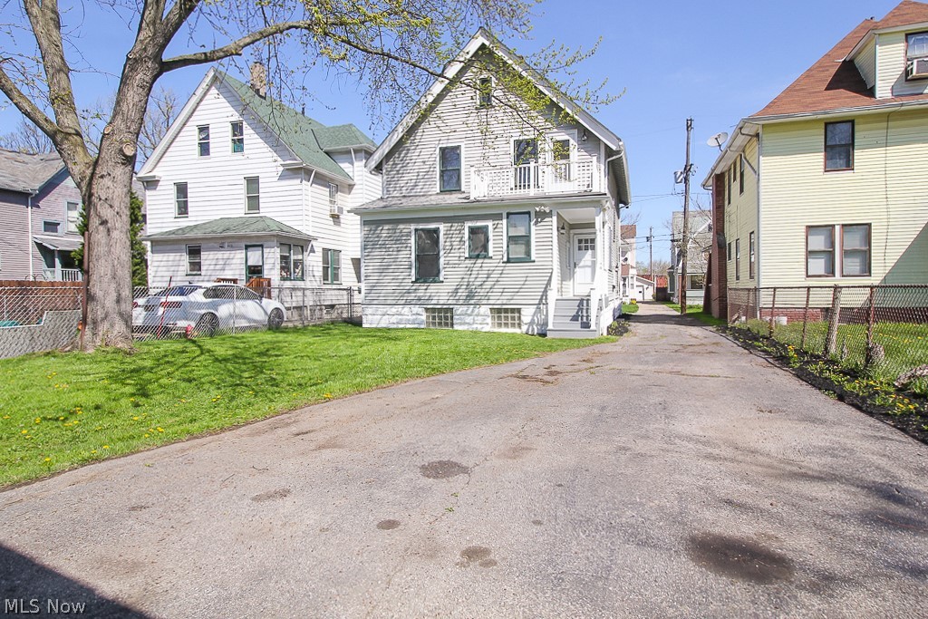 3415 Riverside Avenue Cleveland, OH 44109 - Photo 5 of 28 Gallery Image 5
