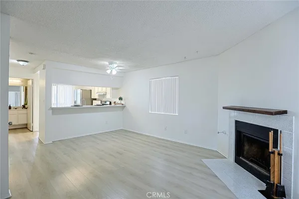 $700,000 | 290 Victoria Street, Unit 29 (F8), Costa Mesa, CA 92627