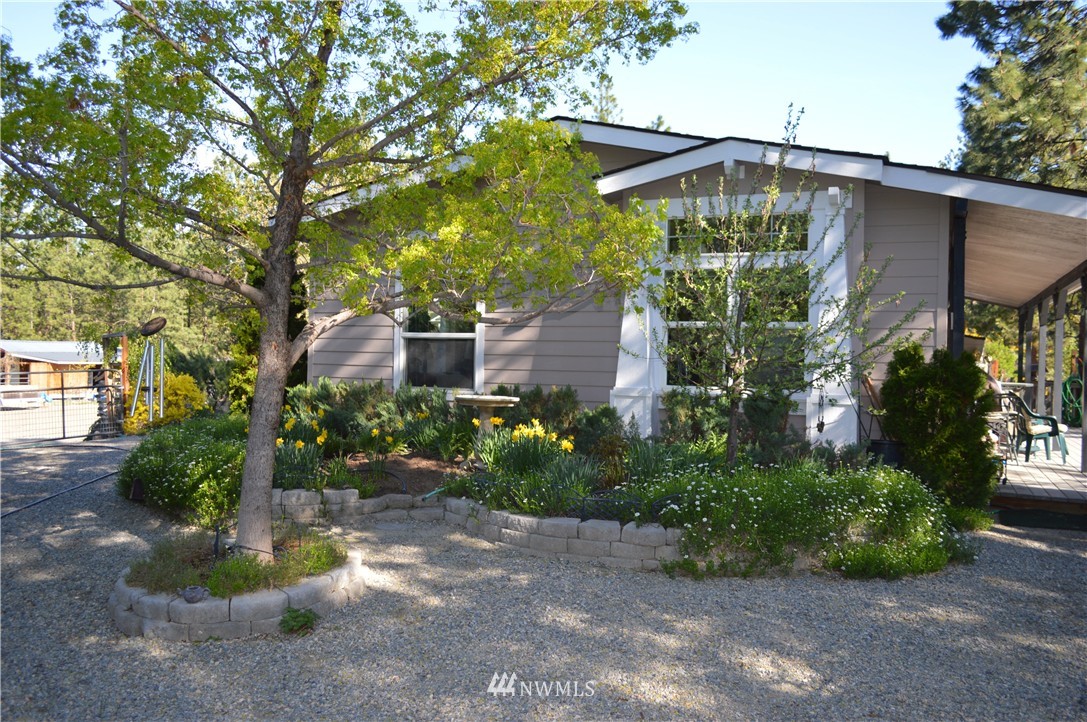 15 Cats Ear Road Winthrop, WA 98862 - Photo 3 of 25 Gallery Image 3
