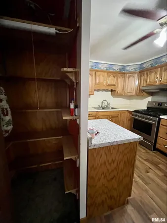 $129,900 | 1223 Arcadia Drive, Galesburg, IL 61401