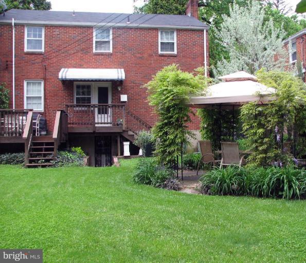 719 Howard Road Pikesville, MD 21208 - Photo 20 of 21 Back yard