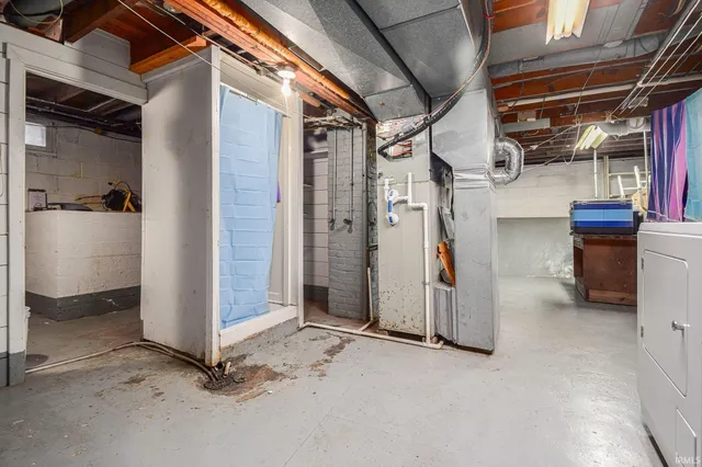 $182,500 | 1105 West Wilkinson Street, Goshen, IN 46528