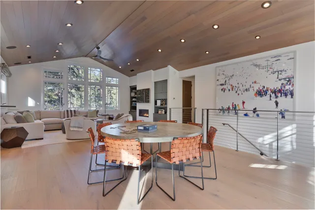 $3,700,000 | 480 Hillside Drive, Unit 31, Mammoth Lakes, CA 93546