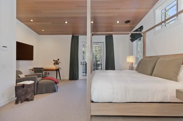 $3,700,000 | 480 Hillside Drive, Unit 31, Mammoth Lakes, CA 93546