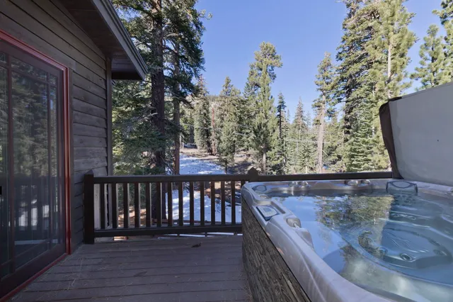 $3,700,000 | 480 Hillside Drive, Unit 31, Mammoth Lakes, CA 93546