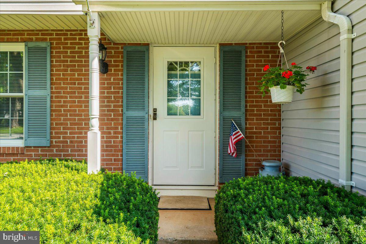 4316 Zircon Road Middletown, MD 21769 - Photo 5 of 63 Gallery Image 5