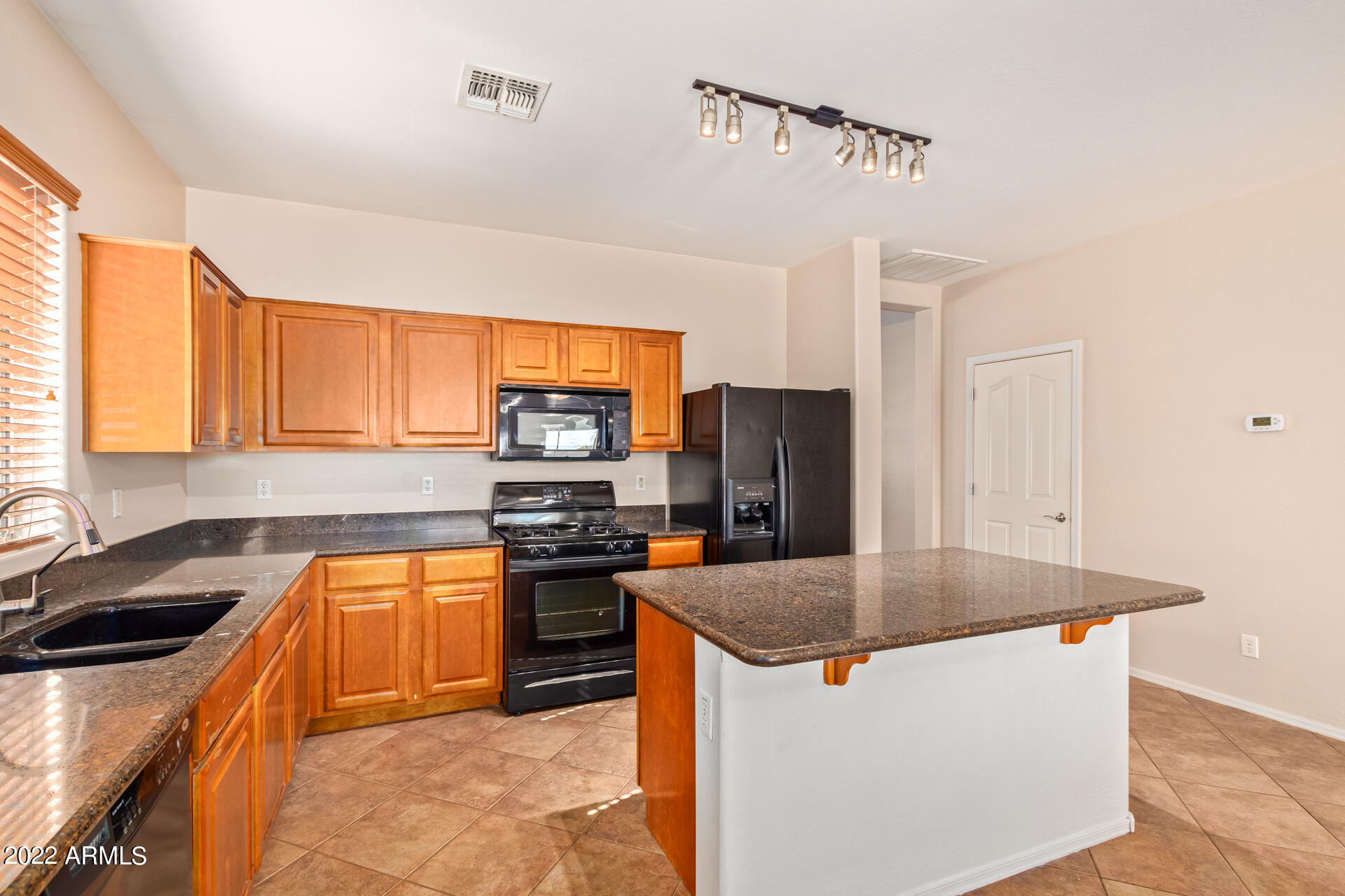 45273 Miramar Road Maricopa, AZ 85139 - Photo 14 of 32 14 Miramar