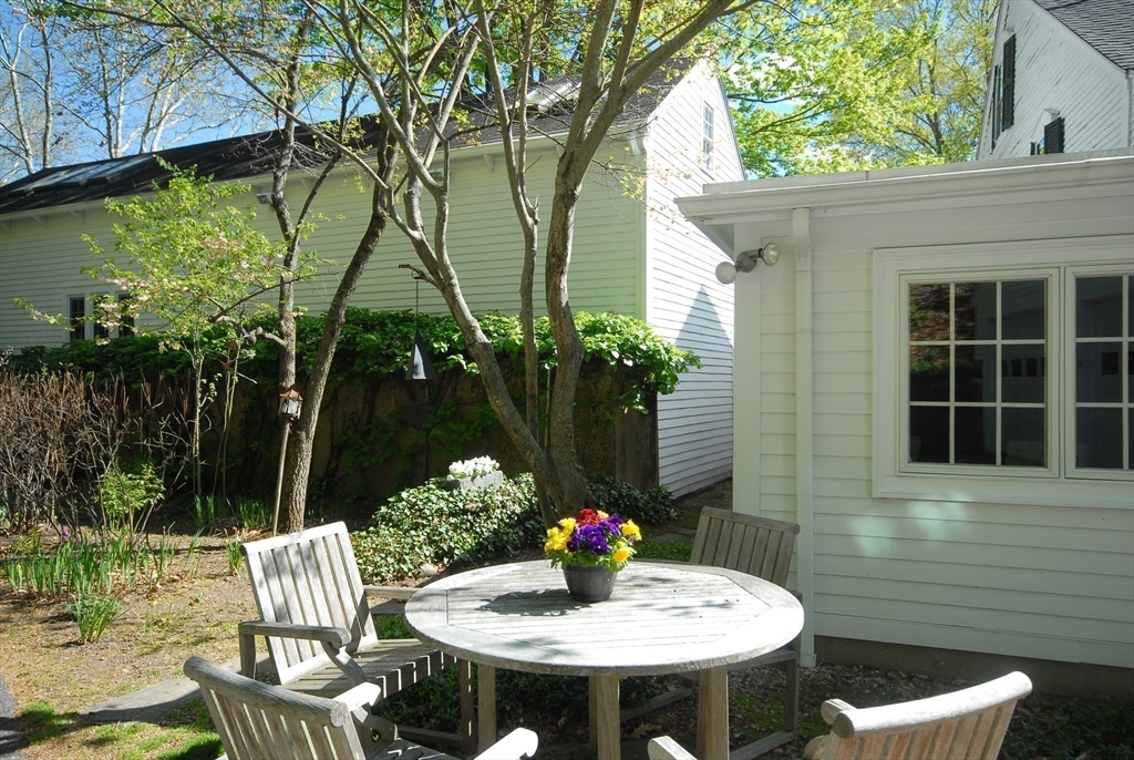 105 Lexington Road Concord, MA 01742 - Photo 41 of 42