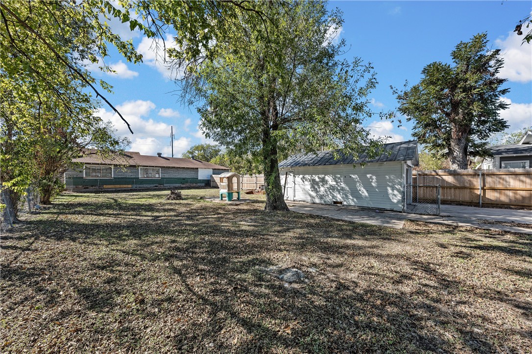 3412 North 24th Street Waco, TX 76708 - Photo 14 of 15
